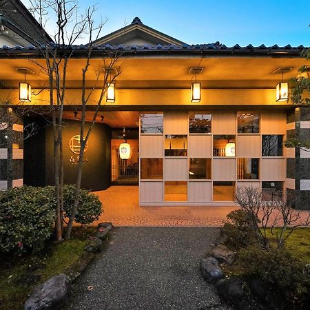 Hotel Awazuonsen Kitahachi Komacu Exteriér fotografie