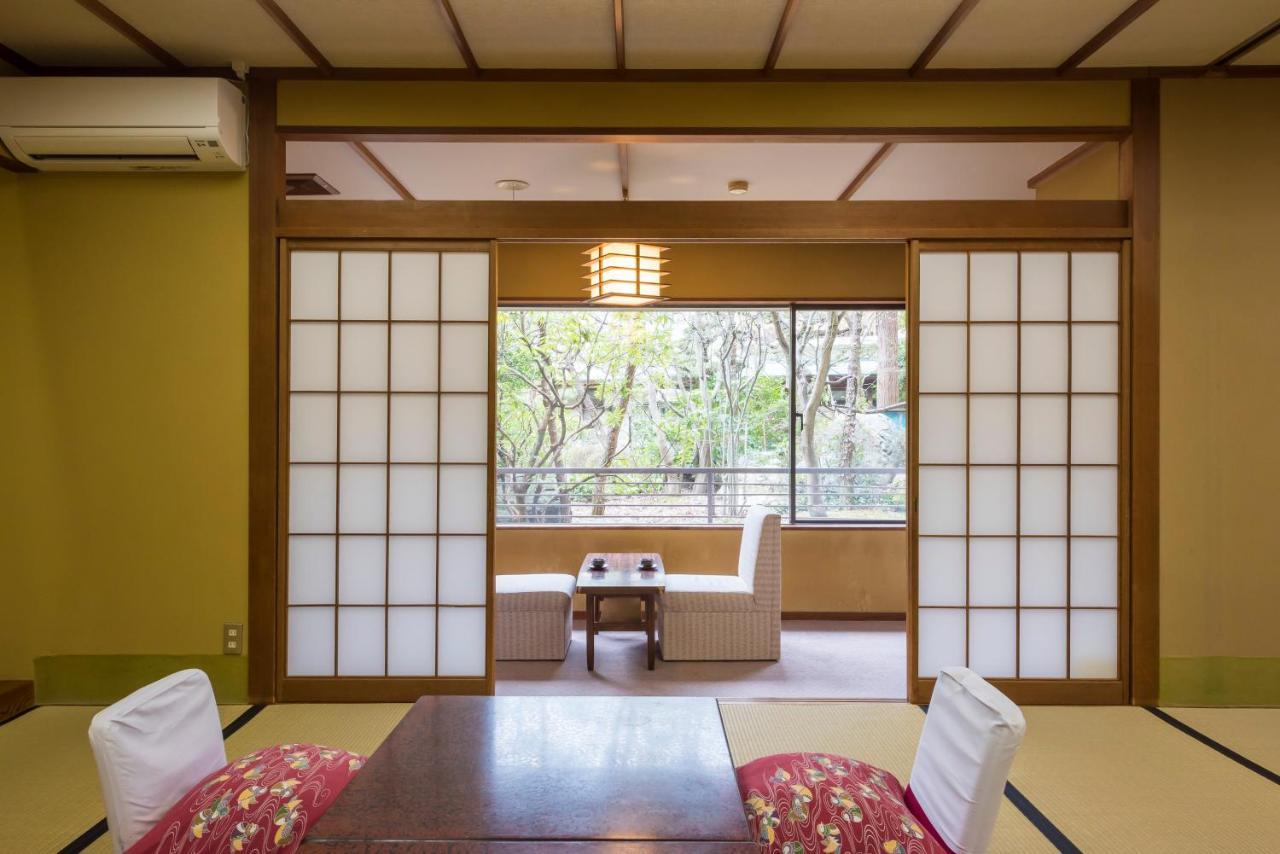 Hotel Awazuonsen Kitahachi Komacu Exteriér fotografie